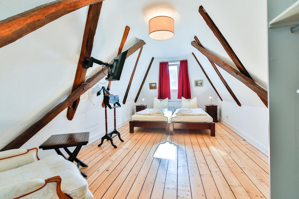 Riverside Apartments Любек Экстерьер фото